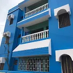 Goroomgo Tapati Villa Sea View Puri