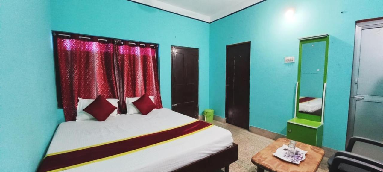 Hotel Goroomgo Tapati Sea View 2*