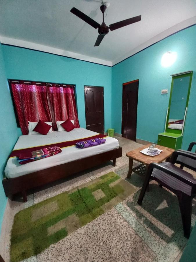 Goroomgo Tapati Sea View 2*